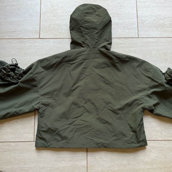 NWT PrettyLittleThing Khaki Bomber Jacket - Picture 6 of 6